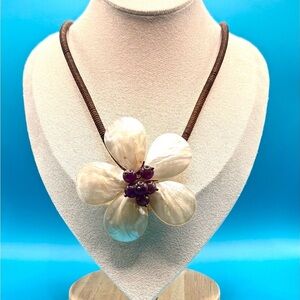 Vintage Mother of Pearl and Purple Amethyst Flower Necklace